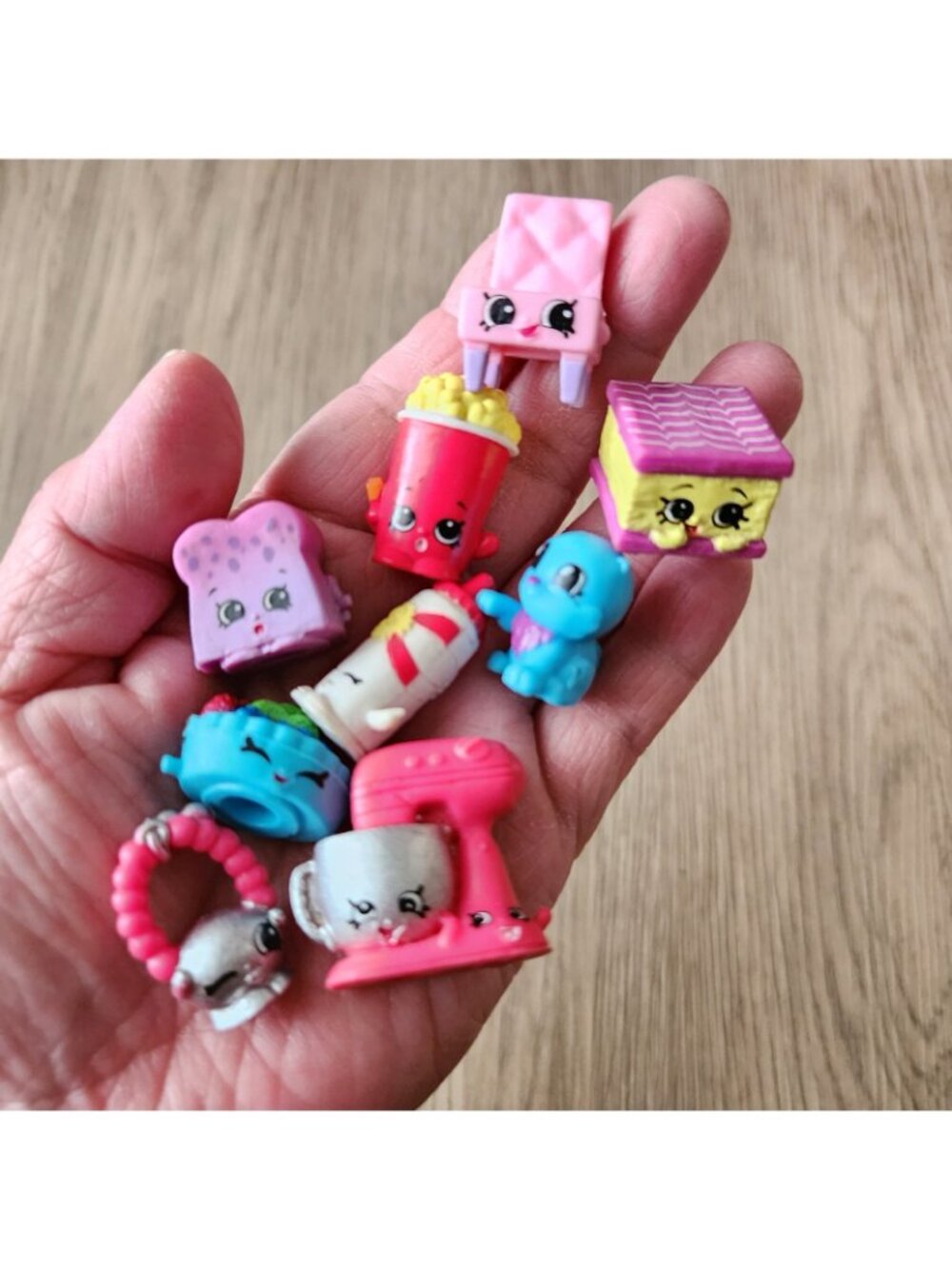 Shopkins Figures Lot Of 9 Replacement Pieces Moose Small Toys